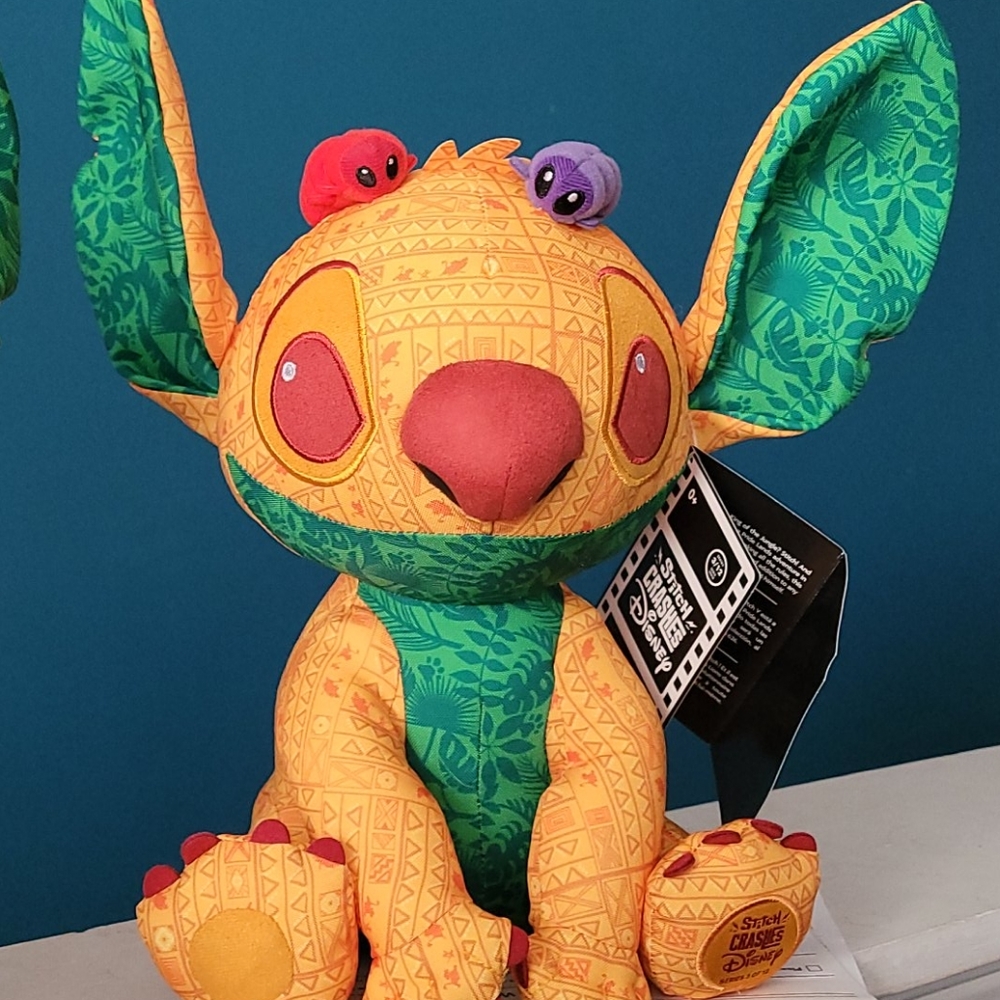 Stitch crashes Disney
